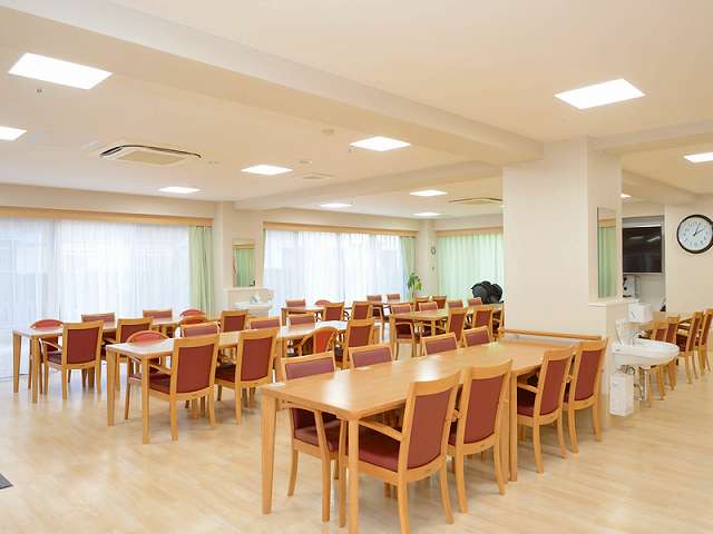 プレザンメゾン塚口　食堂