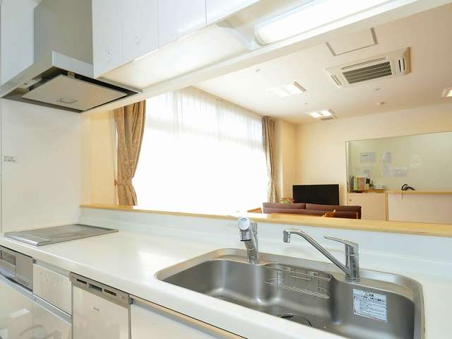 たのしい家出屋敷　キッチン