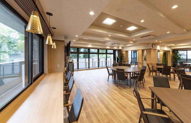 チャームスイート千里津雲台　ダイニング