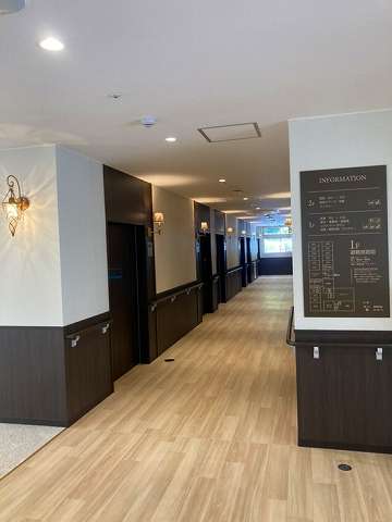 アルファリビング宝塚御殿山　廊下