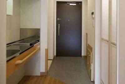 そんぽの家S庄内　居室キッチン･玄関