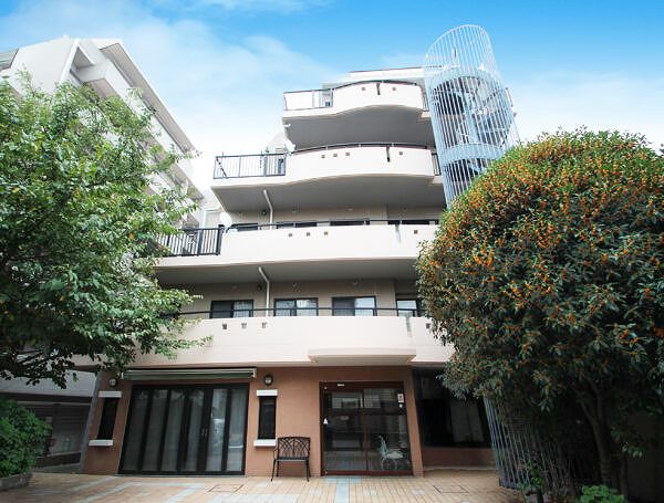 花珠の家なかの　外観