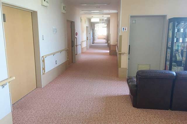 サンセット豊夢　廊下